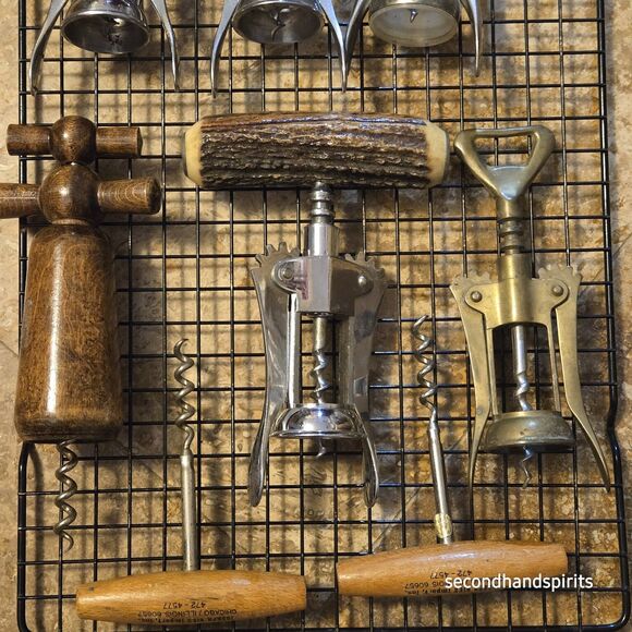 Lot of 8 Vintage Corkscrew, Wine Bottle Openers, Bottle Screw, Cork Puller - Picture 3 of 11